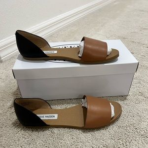 Steve Madden Sidestep Leather Sandal